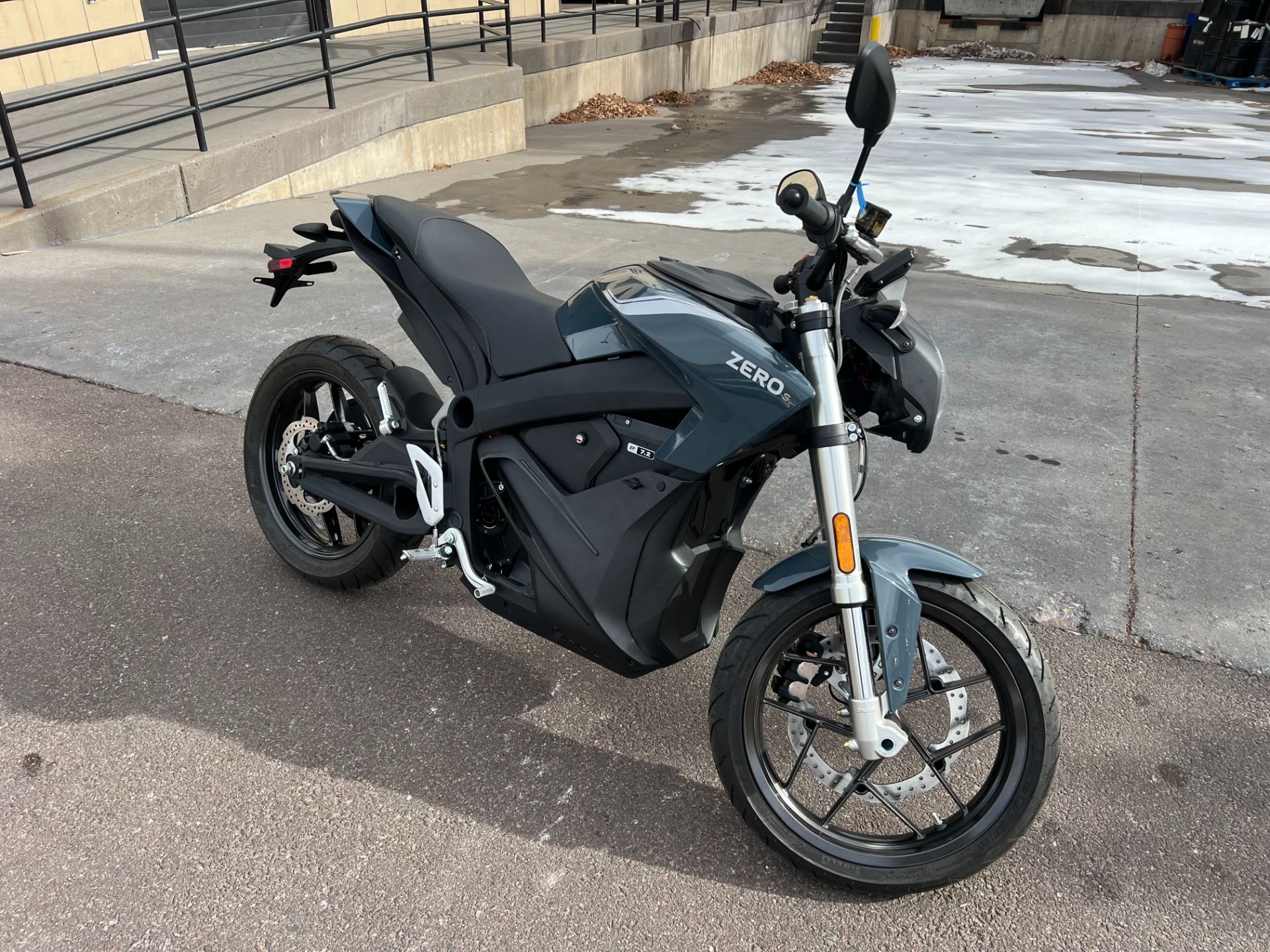 2023 Zero Motorcycles S ZF7.2 in Colorado Springs, Colorado - Photo 2