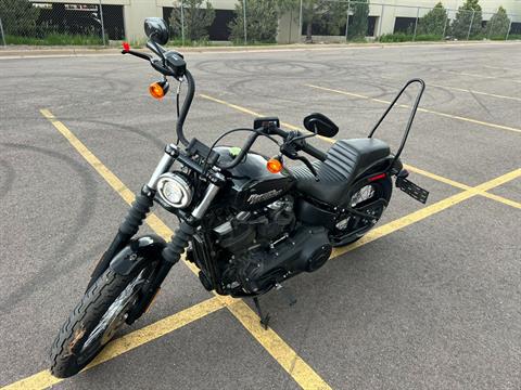 2018 Harley-Davidson Street Bob® 107 in Colorado Springs, Colorado - Photo 4