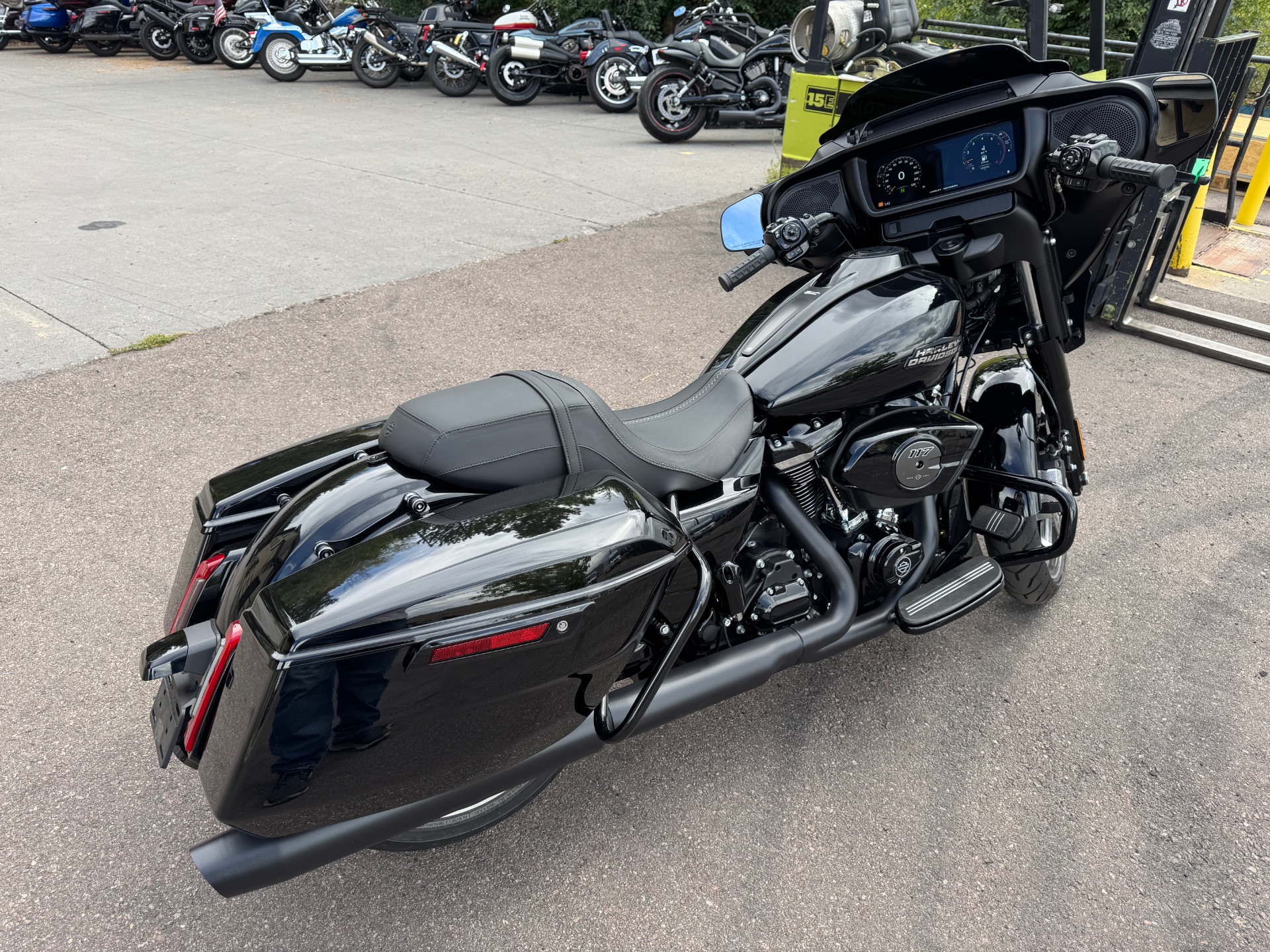 2024 Harley-Davidson Street Glide® in Colorado Springs, Colorado - Photo 8