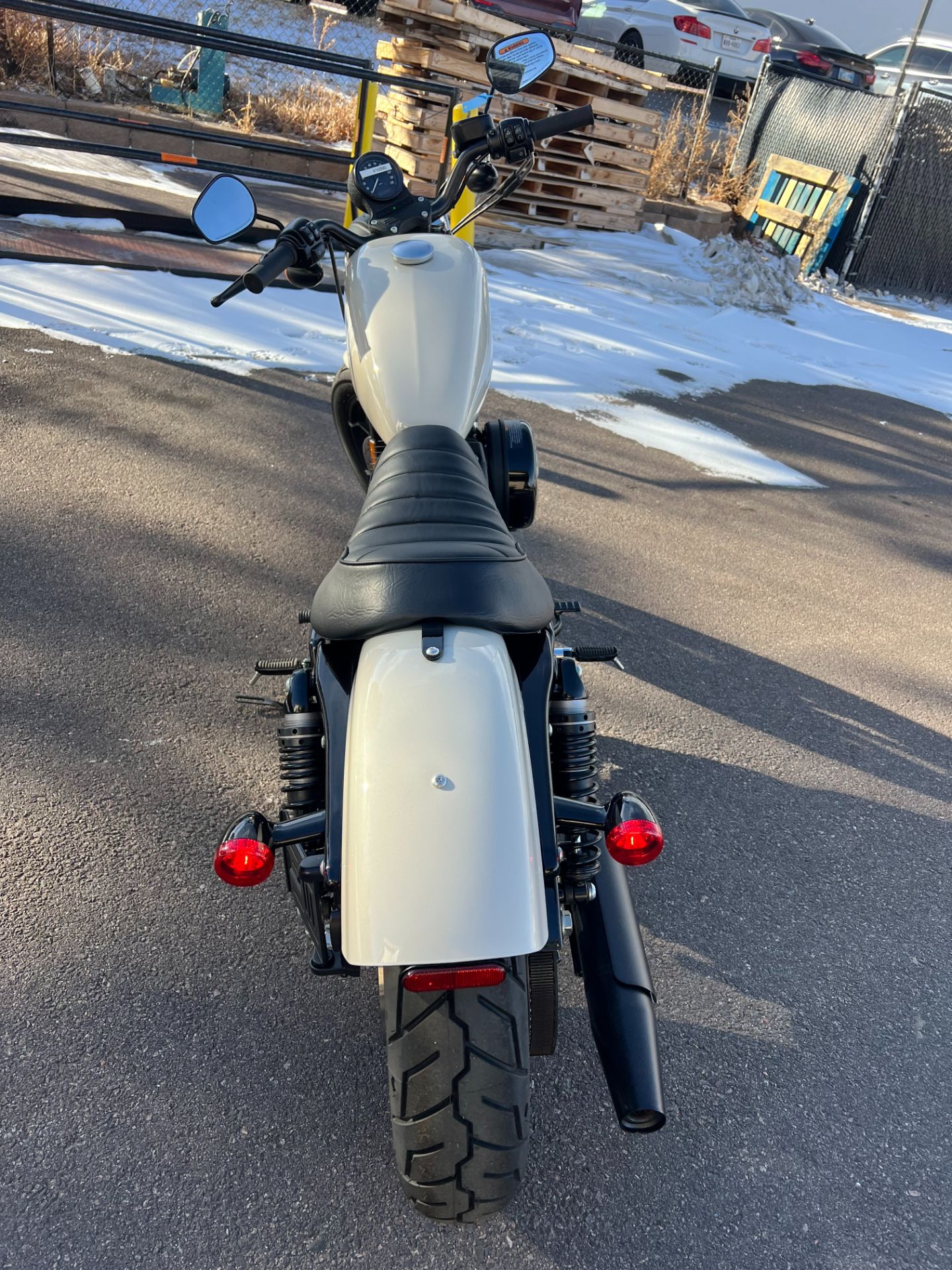 2022 Harley-Davidson Iron 883™ in Colorado Springs, Colorado - Photo 7