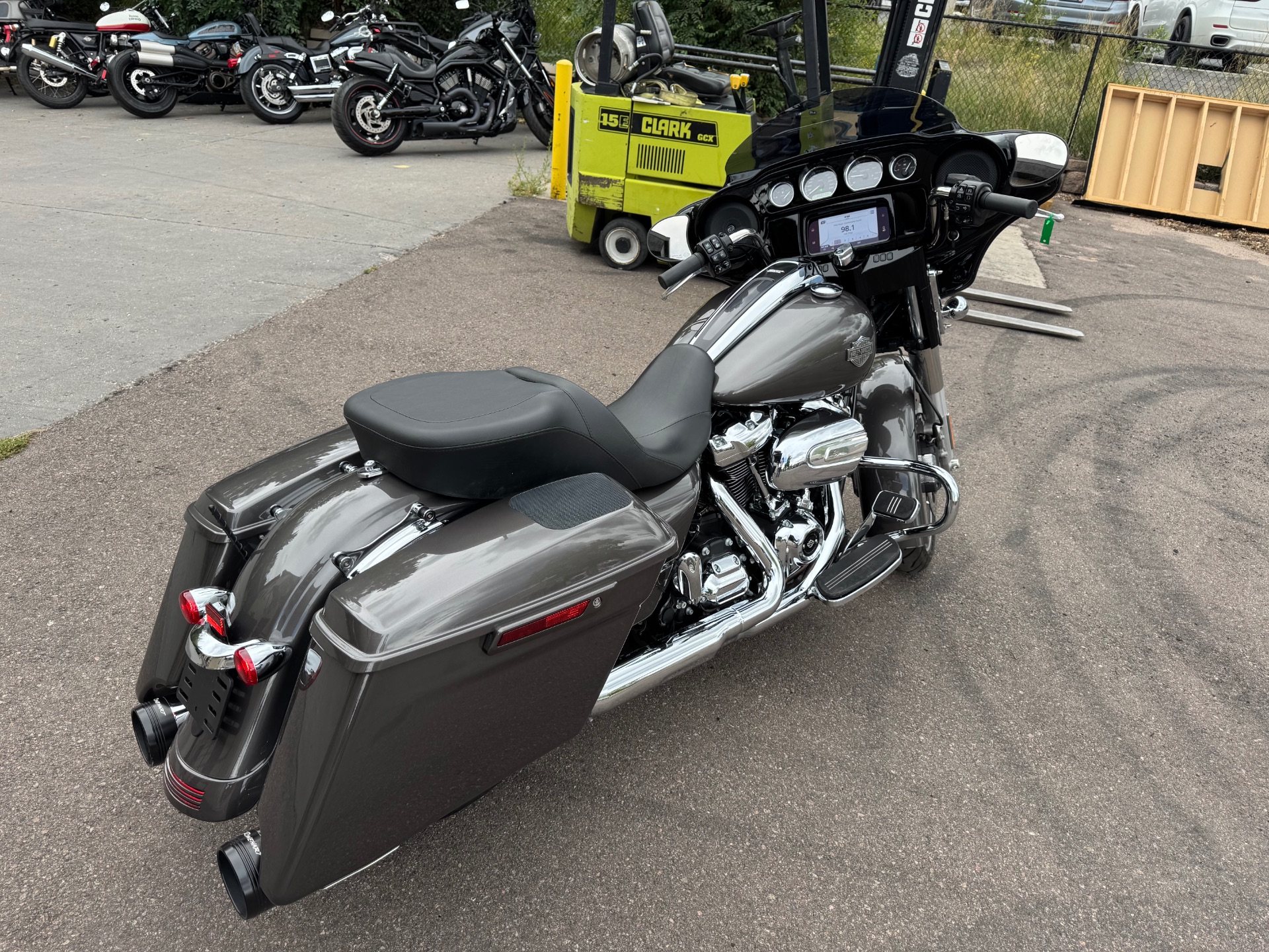 2023 Harley-Davidson Street Glide® Special in Colorado Springs, Colorado - Photo 8