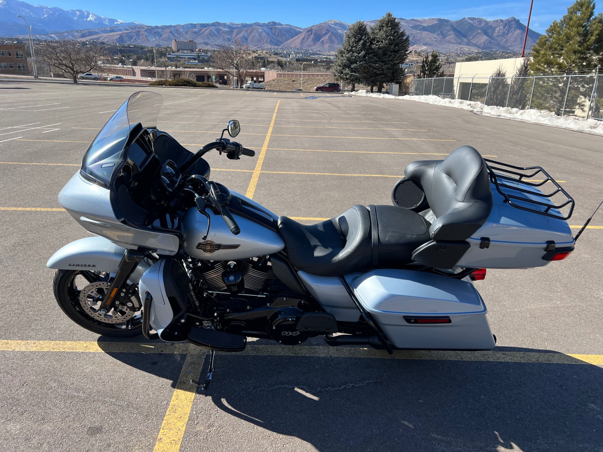 2023 Harley-Davidson Road Glide® Limited in Colorado Springs, Colorado - Photo 5