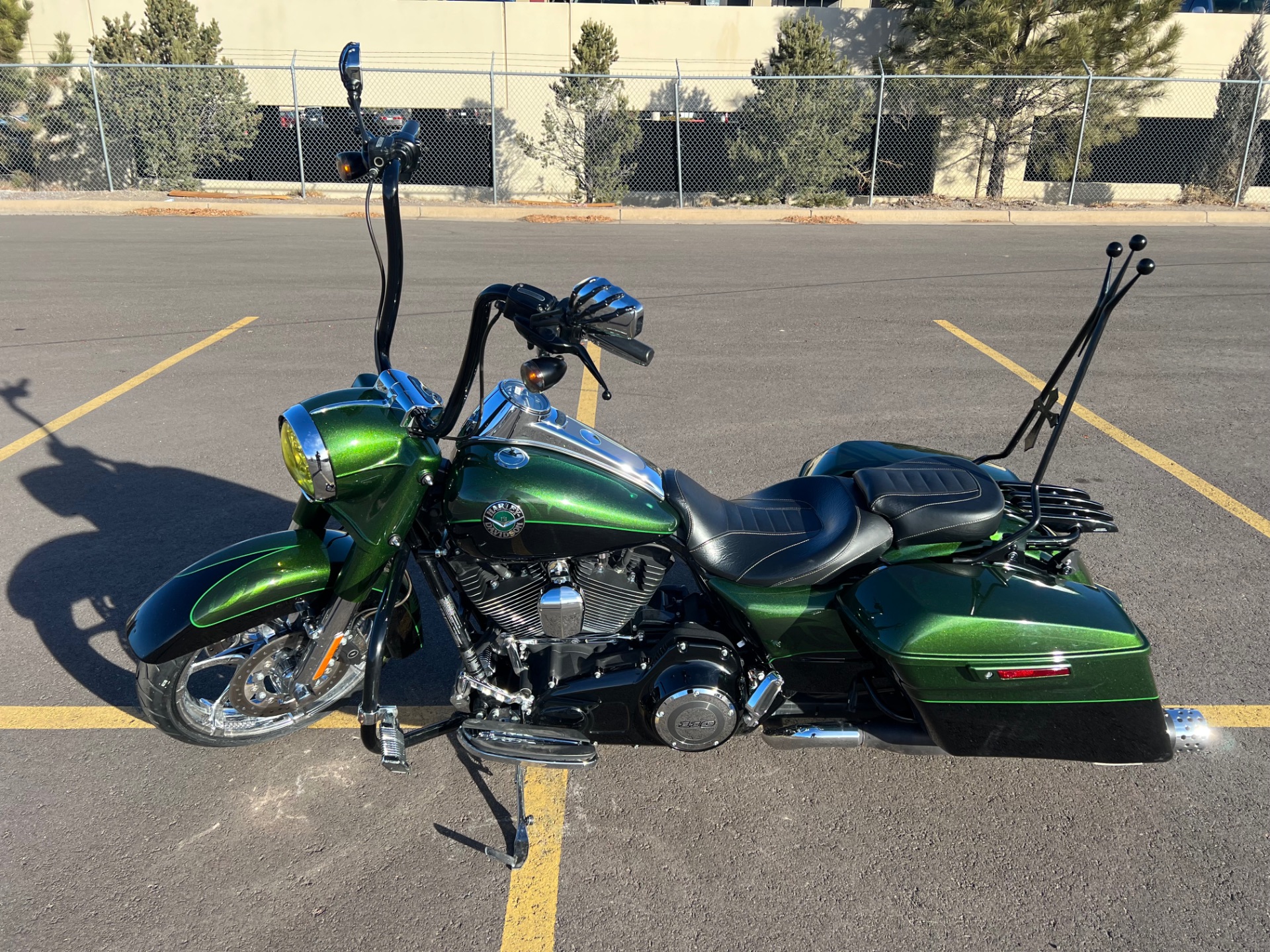 2014 Harley-Davidson CVO™ Road King® in Colorado Springs, Colorado - Photo 5