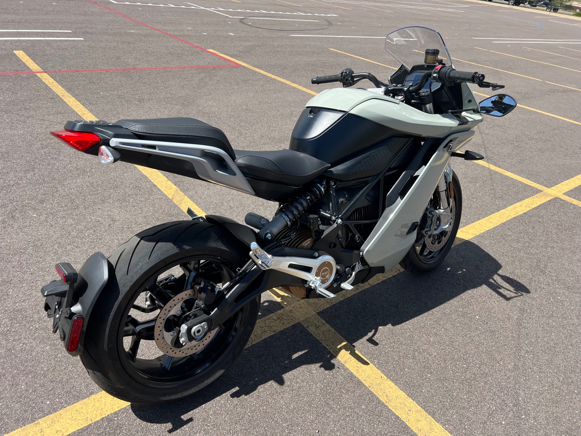 2022 Zero Motorcycles SR/S NA ZF15.6 Premium in Colorado Springs, Colorado - Photo 8