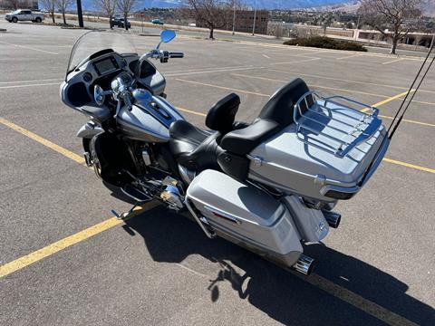 2016 Harley-Davidson CVO™ Road Glide™ Ultra in Colorado Springs, Colorado - Photo 6