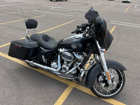 2022 Harley-Davidson Street Glide® Special in Colorado Springs, Colorado - Photo 2