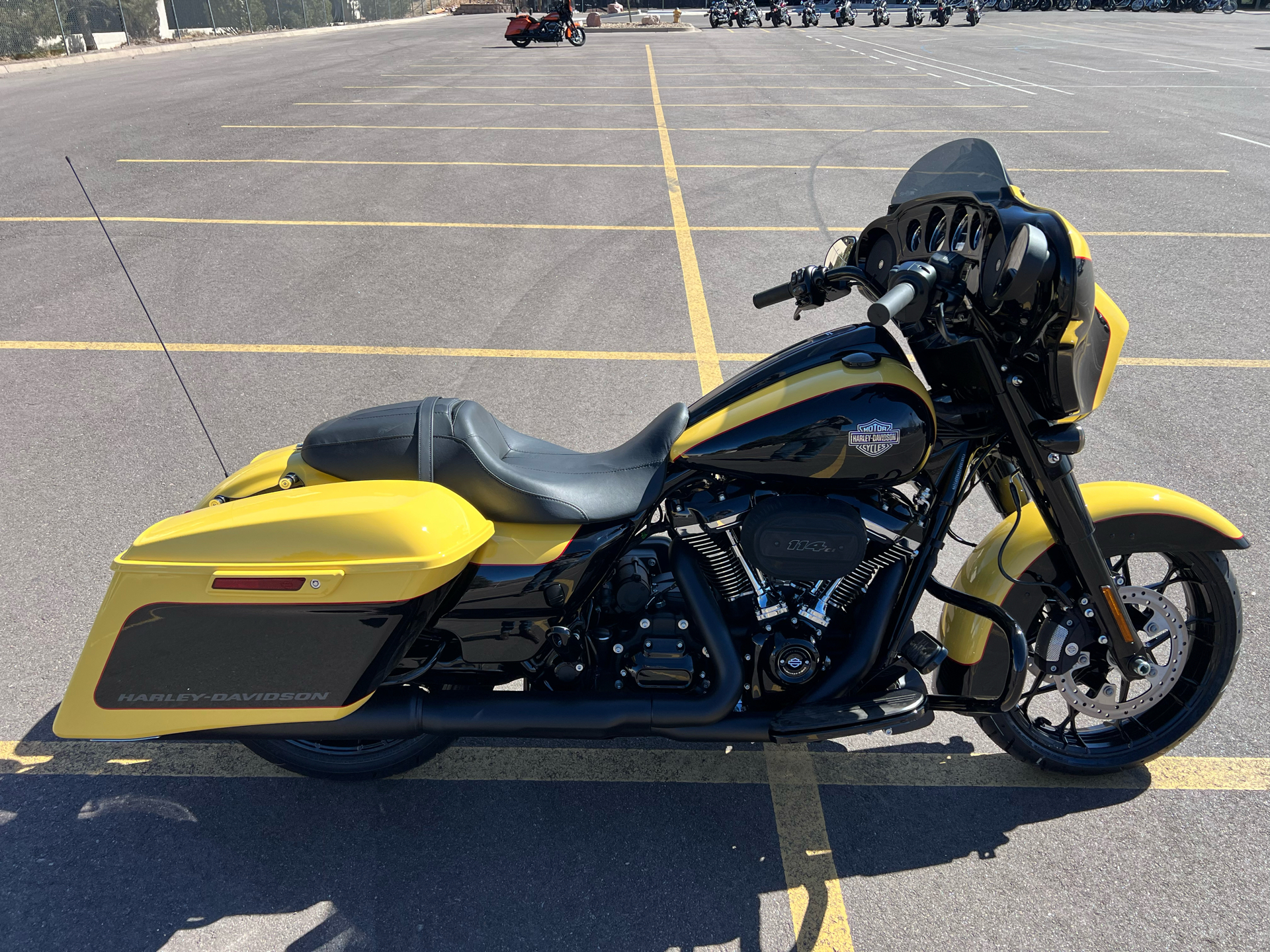 2023 Harley-Davidson Street Glide® Special in Colorado Springs, Colorado - Photo 1