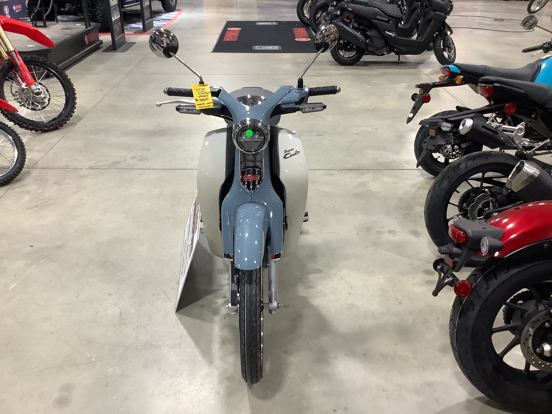 2023 Honda Super Cub C125 ABS in Lewiston, Maine - Photo 3