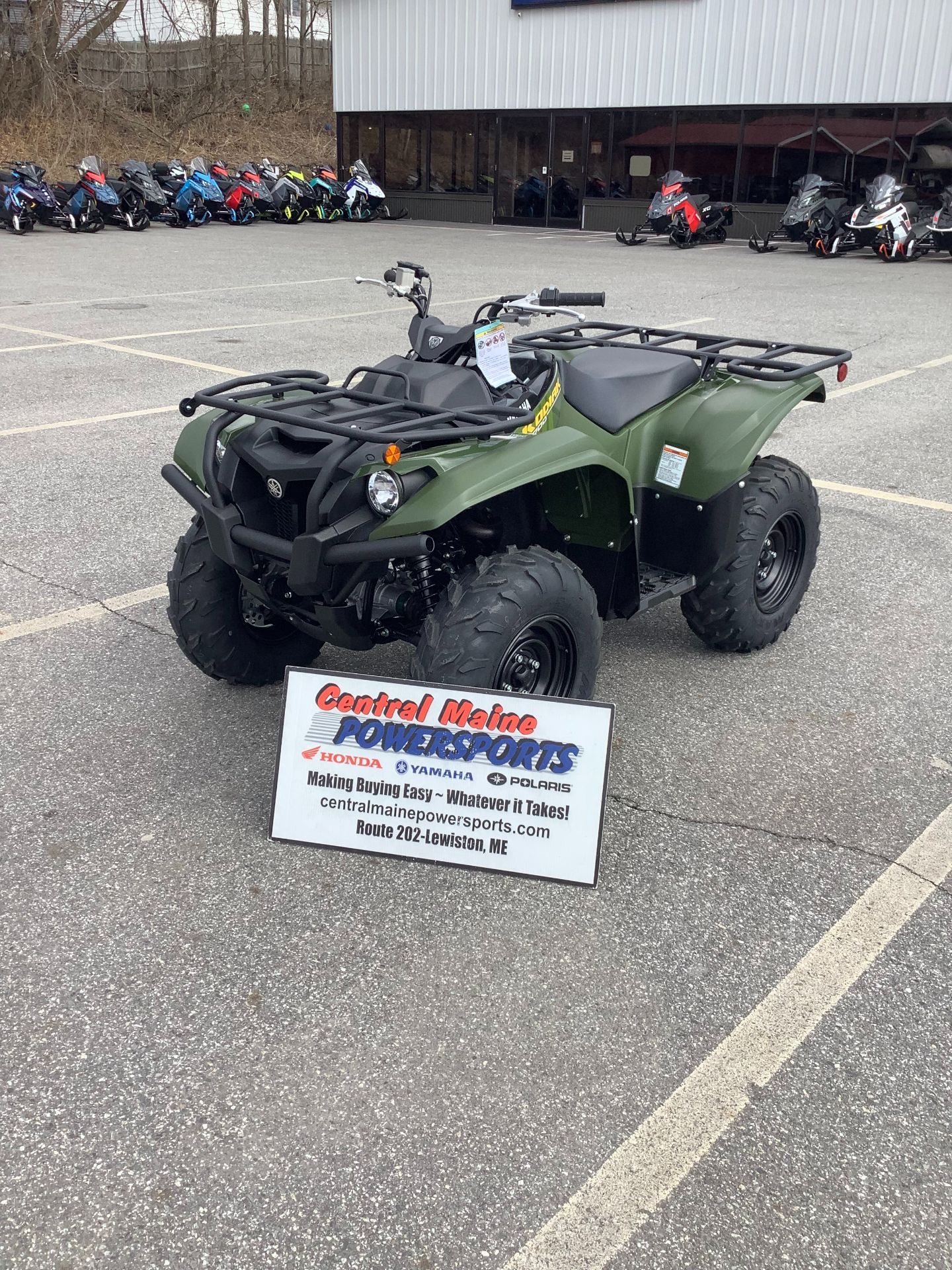 2024 Yamaha Kodiak 700 in Lewiston, Maine - Photo 2