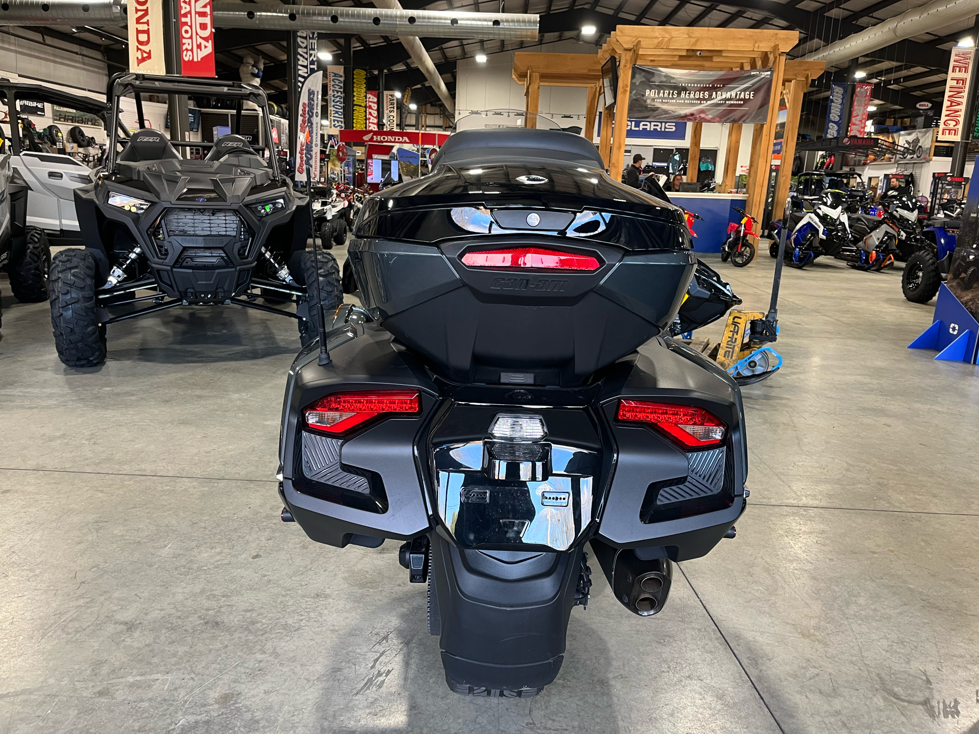 2020 Can-Am Spyder RT Limited in Lewiston, Maine - Photo 4