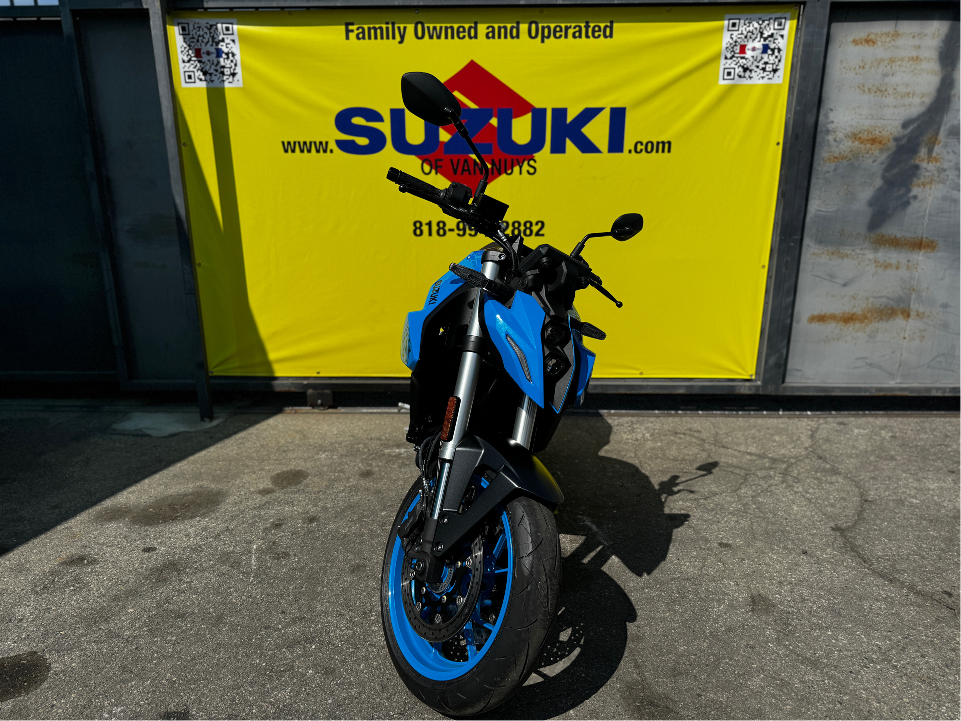2024 Suzuki GSX-8S in Van Nuys, California - Photo 3