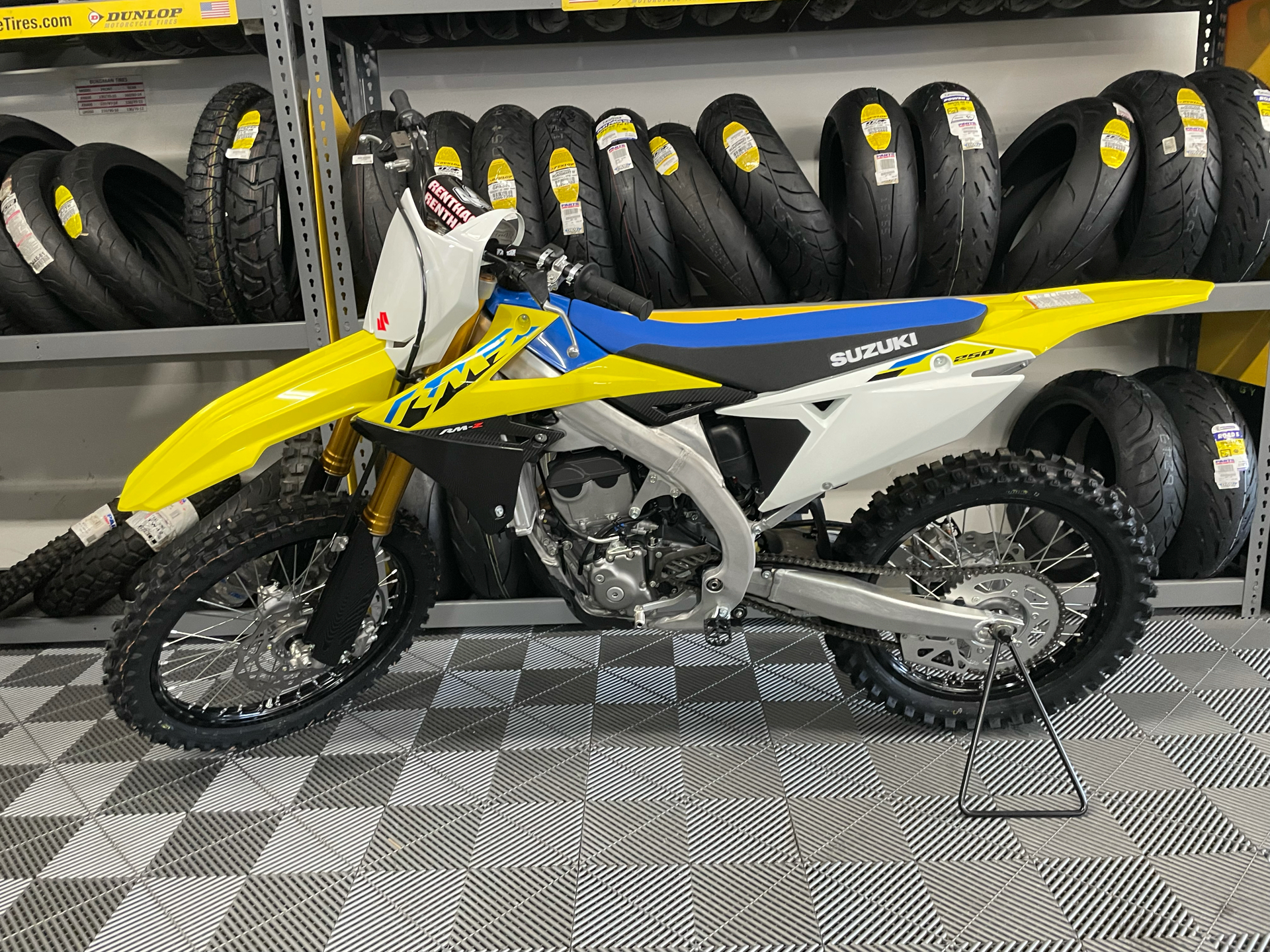 2022 Suzuki RM-Z250 in Van Nuys, California - Photo 1