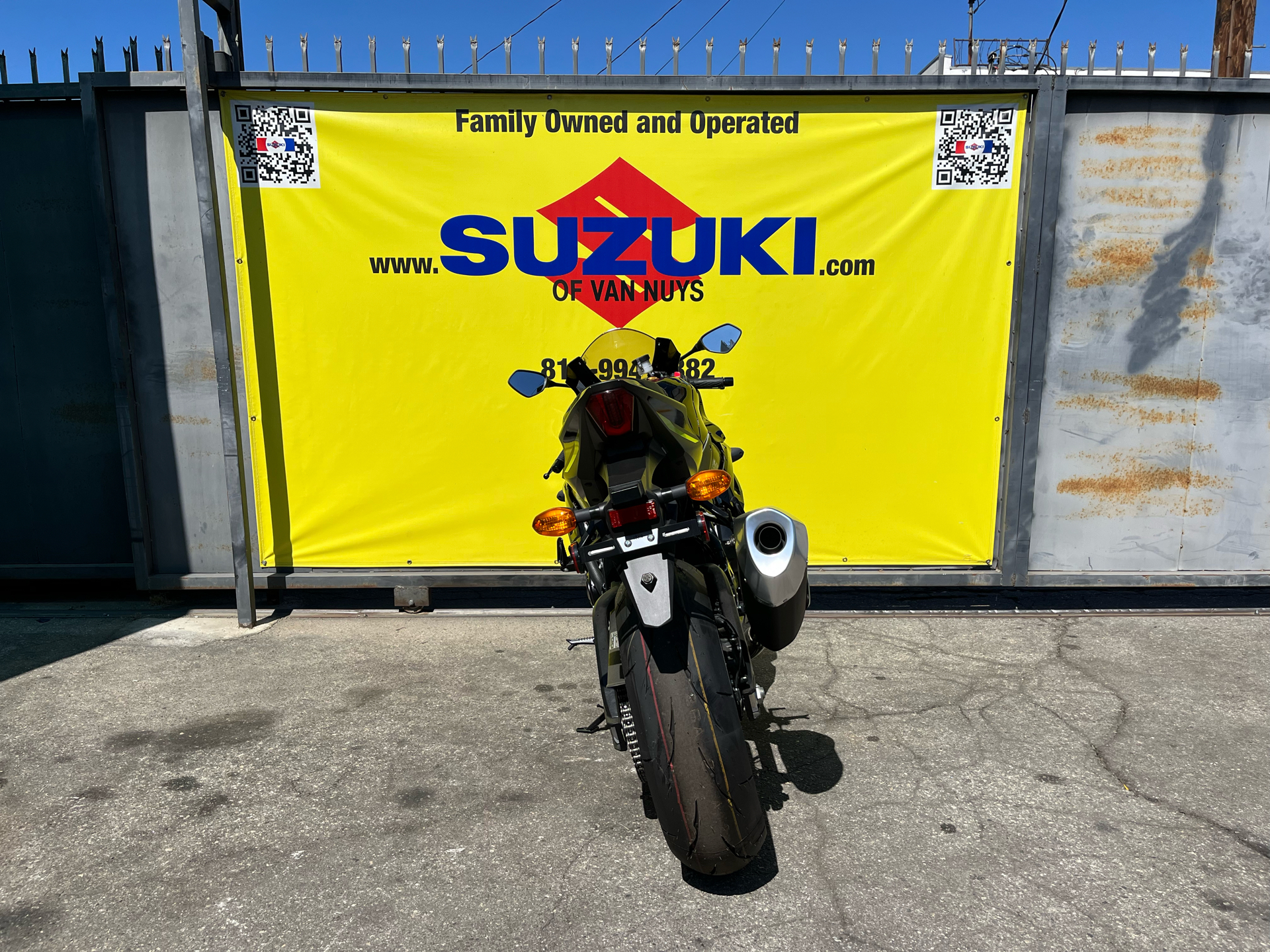 2023 Suzuki GSX-R1000R in Van Nuys, California - Photo 9