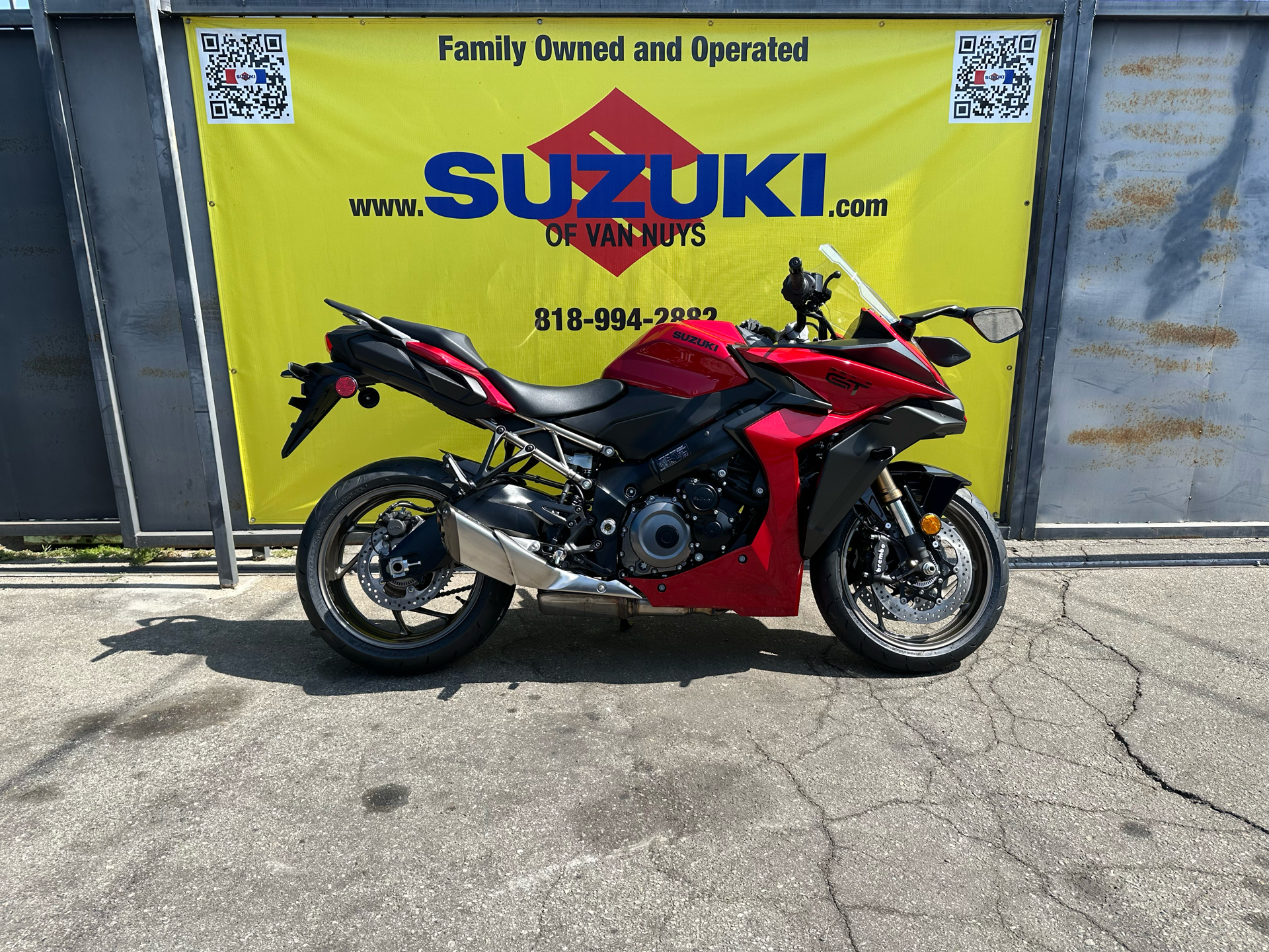 2024 Suzuki GSX-S1000GT+ in Van Nuys, California - Photo 1