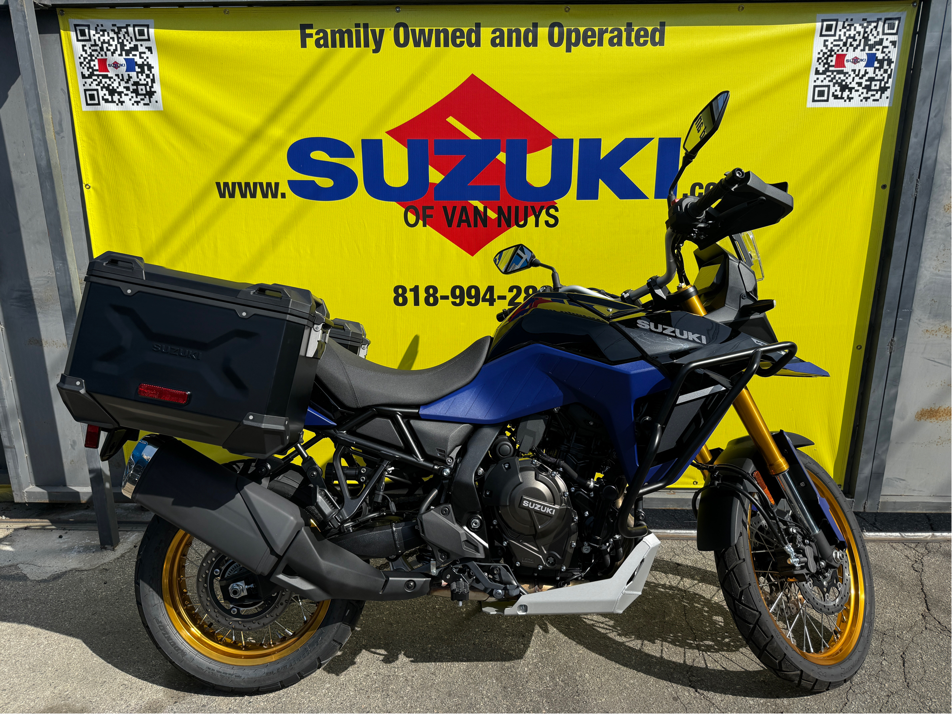 2023 Suzuki V-Strom 800DE Adventure in Van Nuys, California - Photo 1