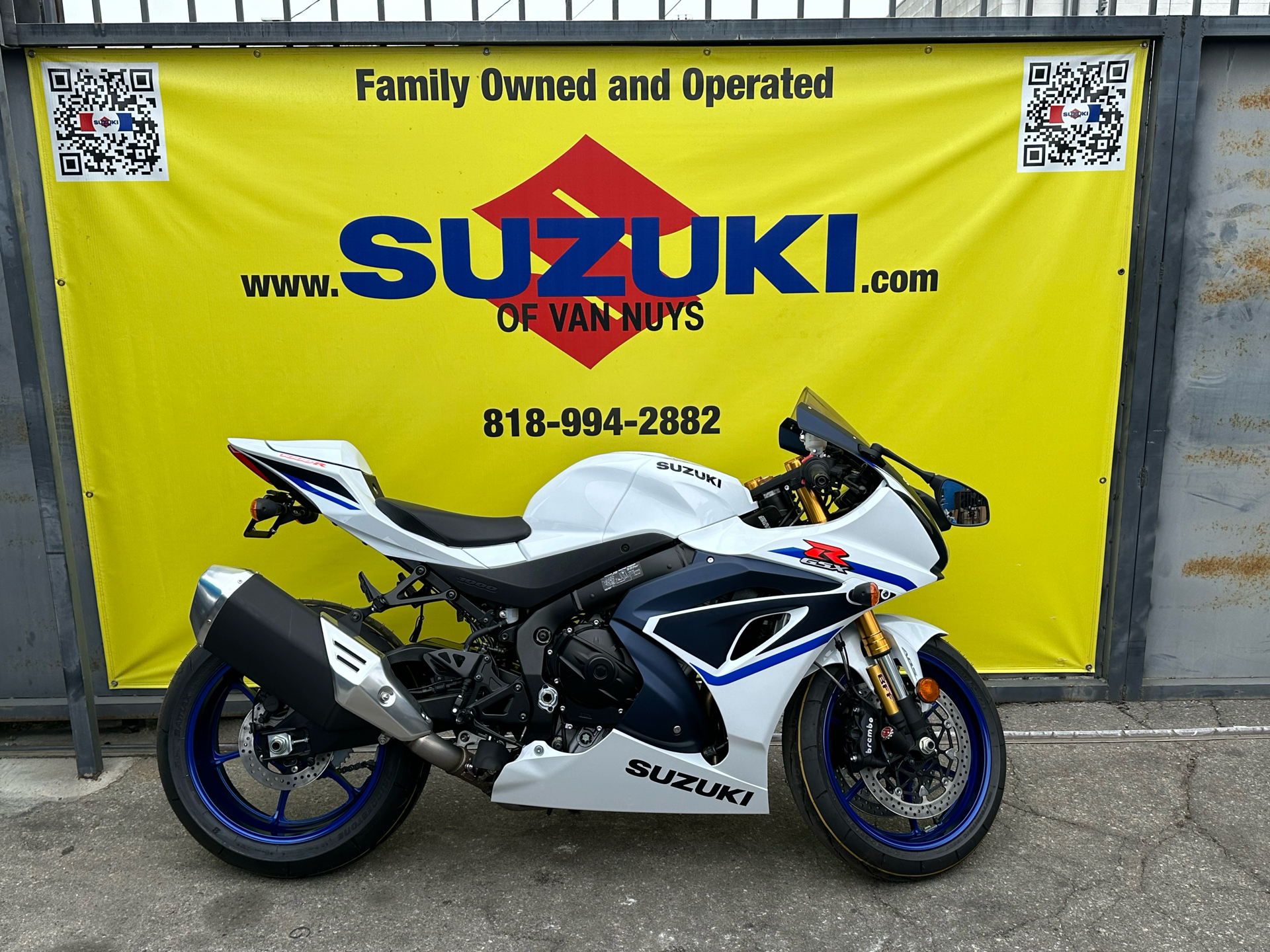 2023 Suzuki GSX-R1000R in Van Nuys, California - Photo 2