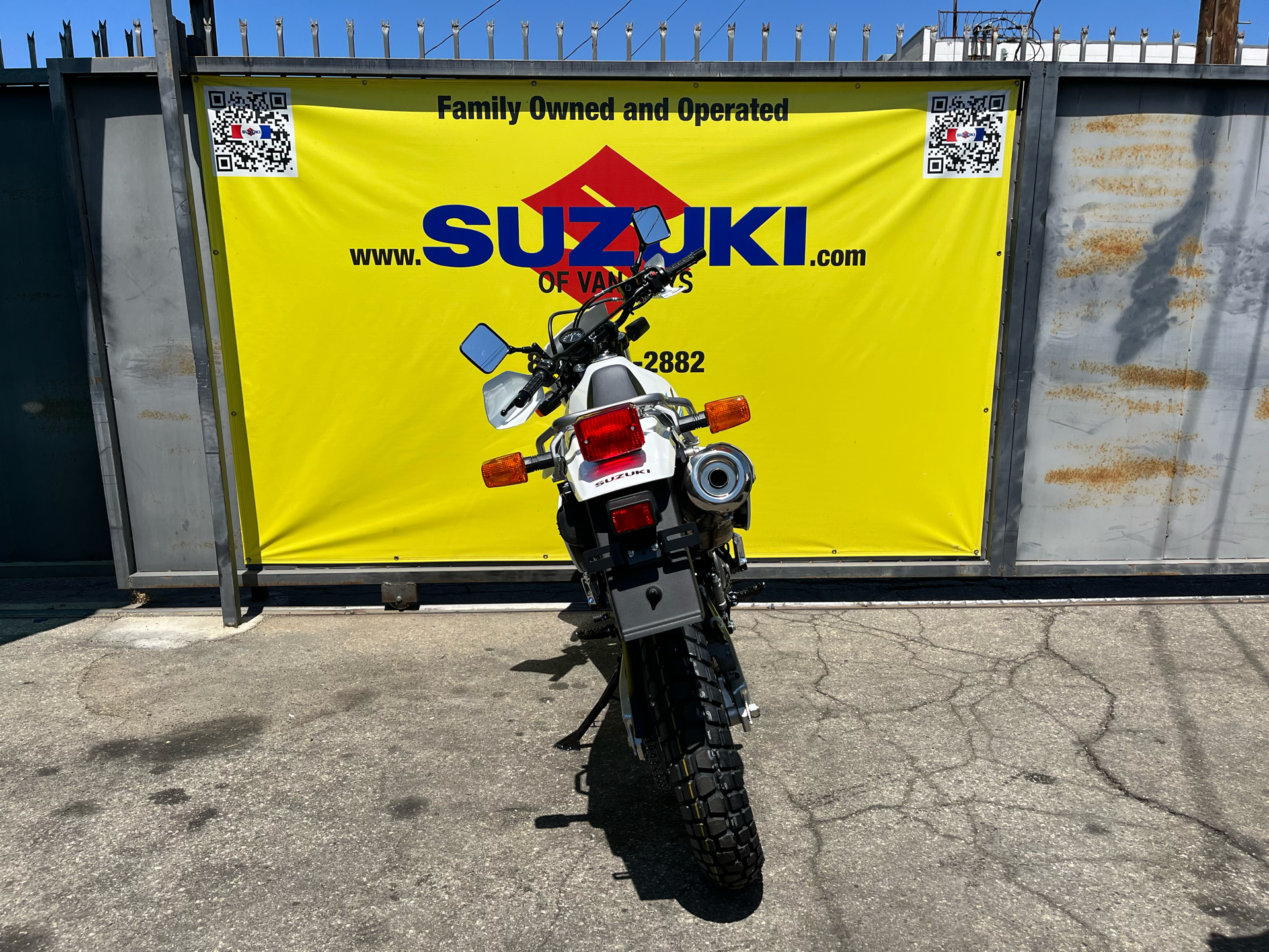 2025 Suzuki DR650S in Van Nuys, California - Photo 3