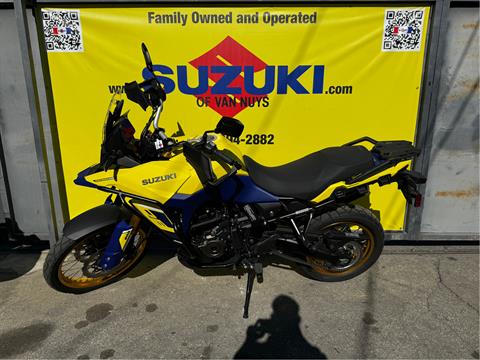 2023 Suzuki V-Strom 800DE in Van Nuys, California - Photo 4