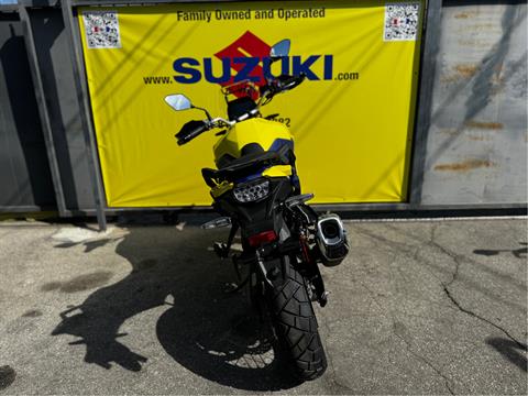 2023 Suzuki V-Strom 800DE in Van Nuys, California - Photo 5