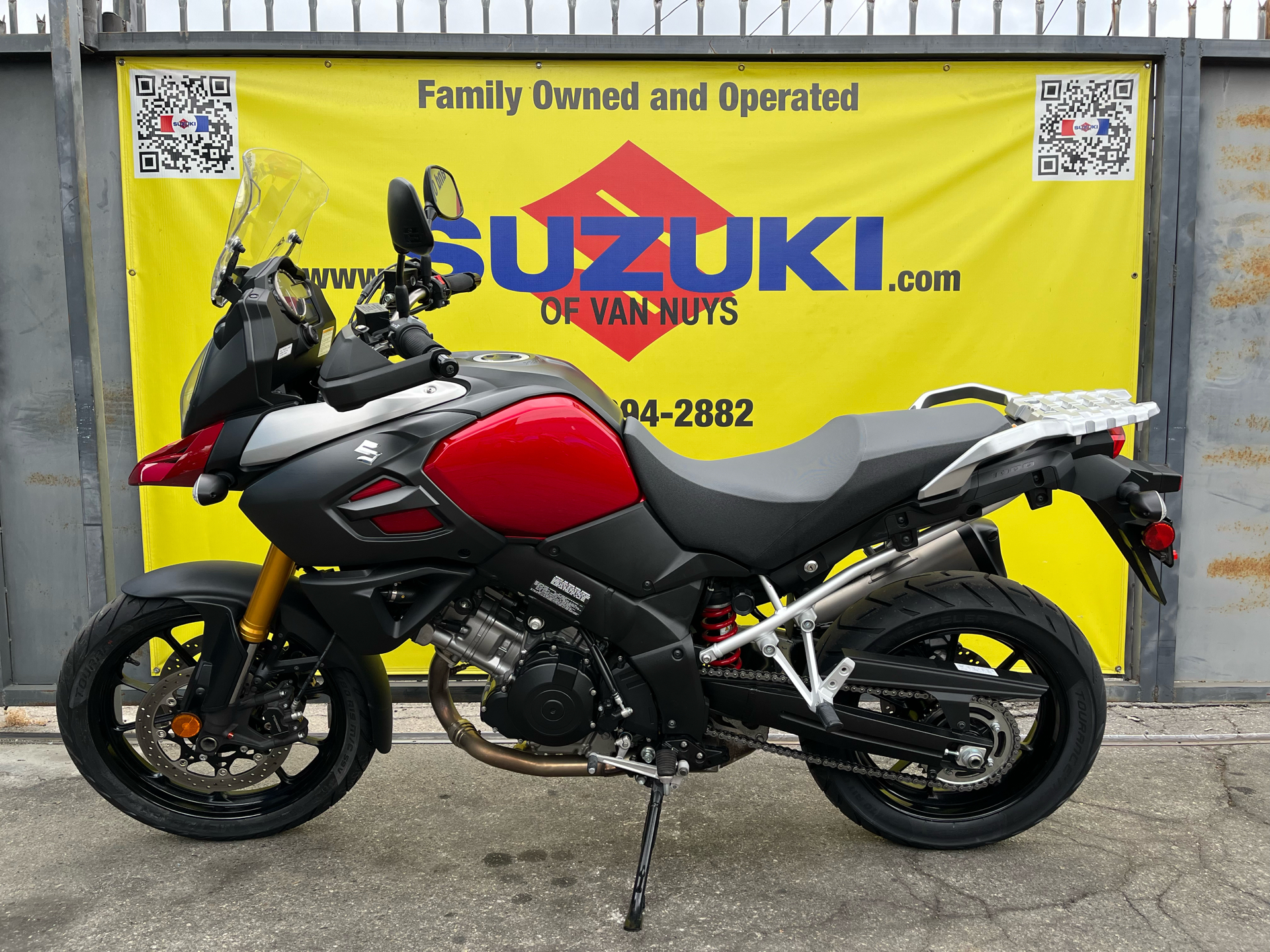 2014 Suzuki V-Strom 1000 ABS in Van Nuys, California - Photo 2