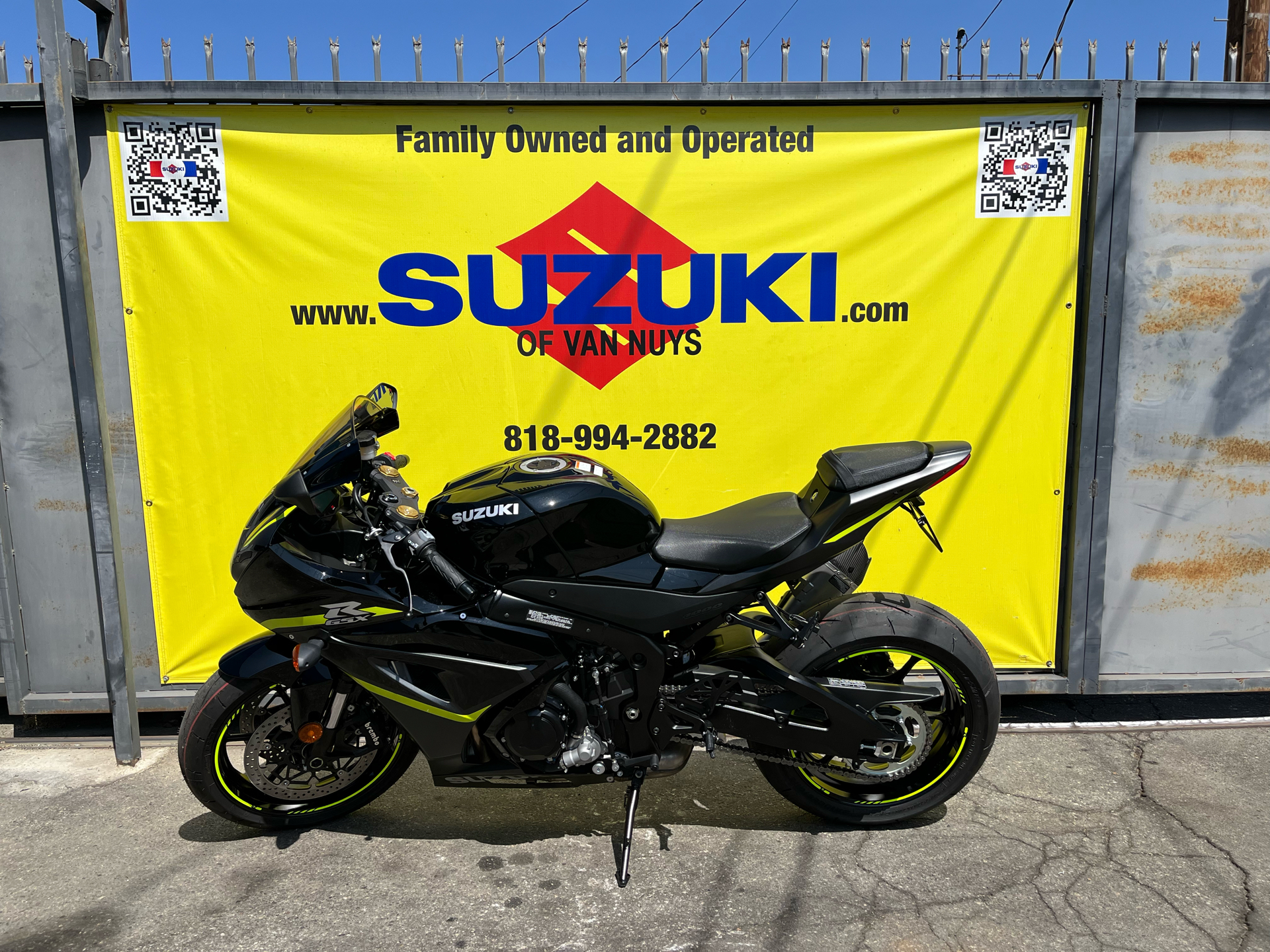 2023 Suzuki GSX-R1000 in Van Nuys, California - Photo 4