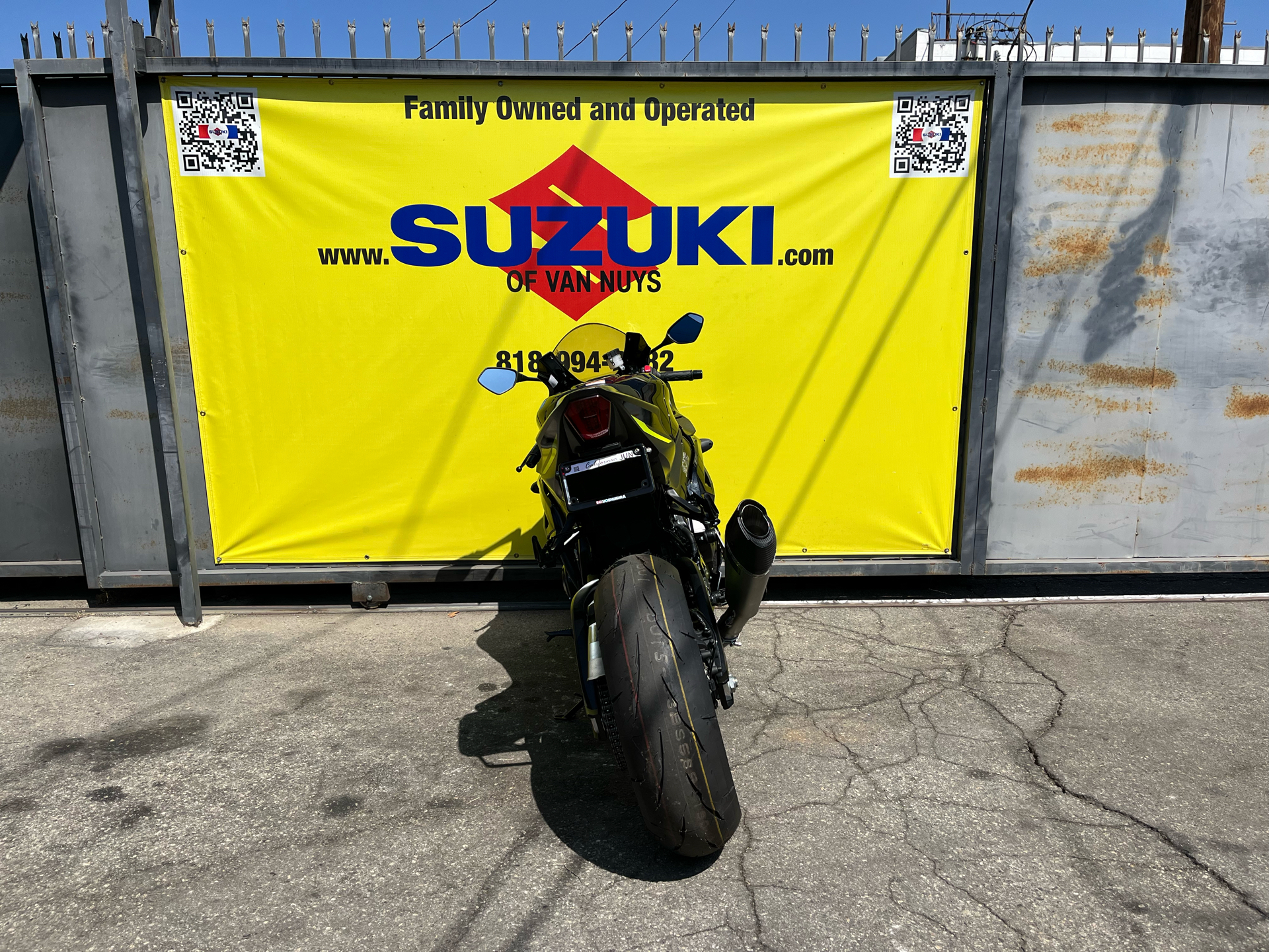 2023 Suzuki GSX-R1000 in Van Nuys, California - Photo 7