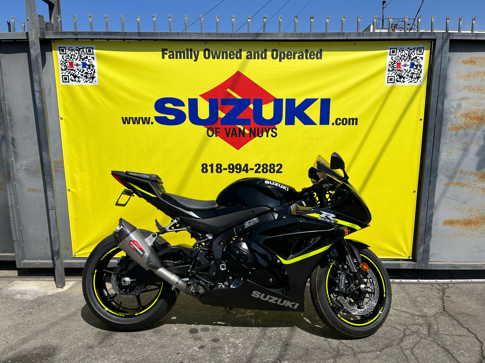 2023 Suzuki GSX-R1000 in Van Nuys, California - Photo 9