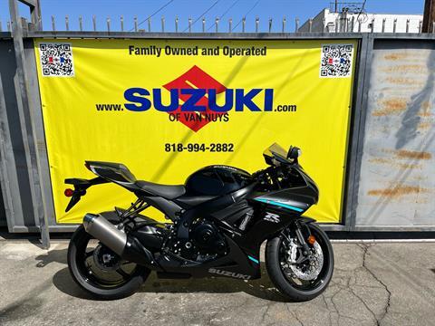 2024 Suzuki GSX-R600 in Van Nuys, California - Photo 7