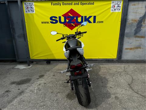 2023 Suzuki GSX-8S in Van Nuys, California - Photo 5