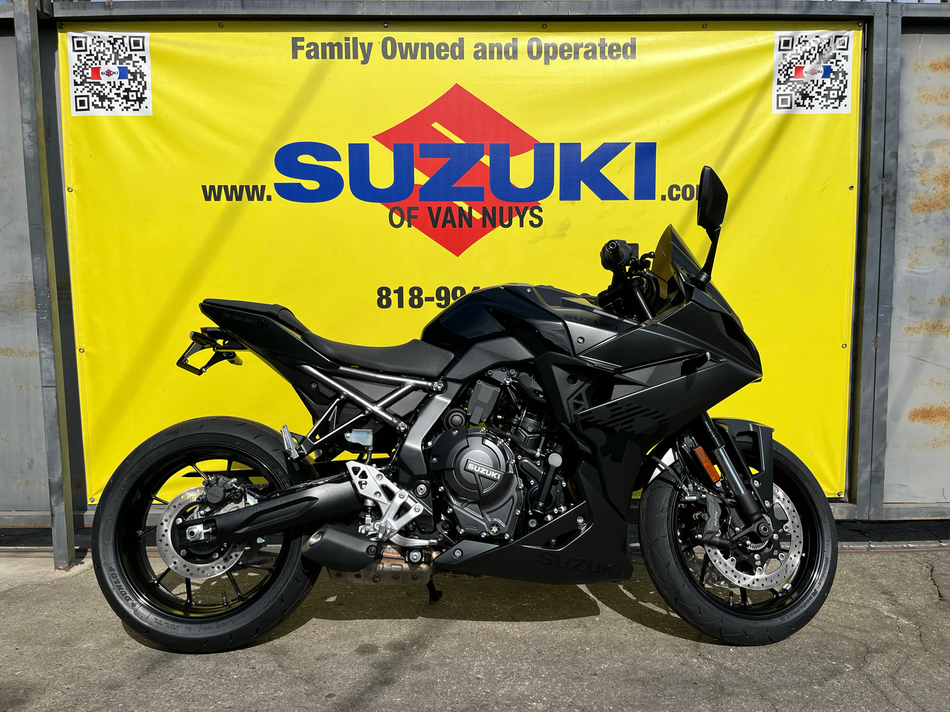 2025 Suzuki GSX-8R in Van Nuys, California - Photo 1