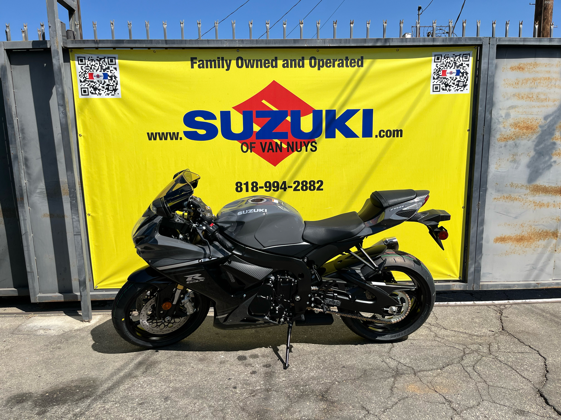 2025 Suzuki GSX-R750 in Van Nuys, California - Photo 4