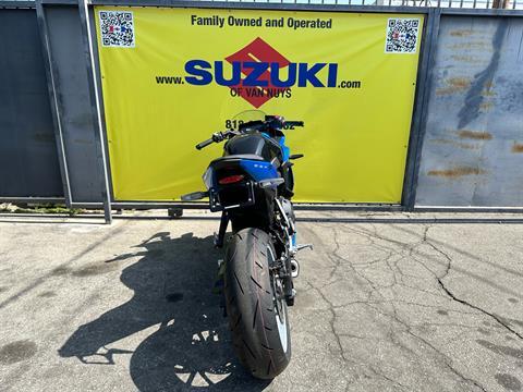 2024 Suzuki GSX-8R in Van Nuys, California - Photo 10