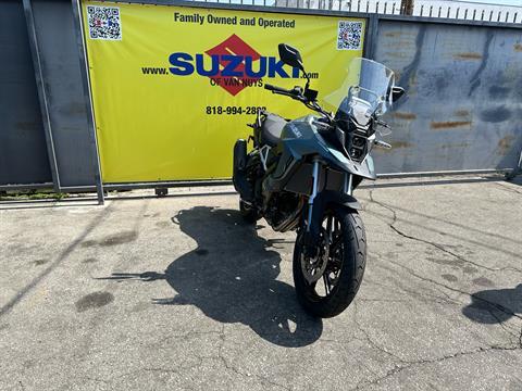 2024 Suzuki V-Strom 800 in Van Nuys, California - Photo 6