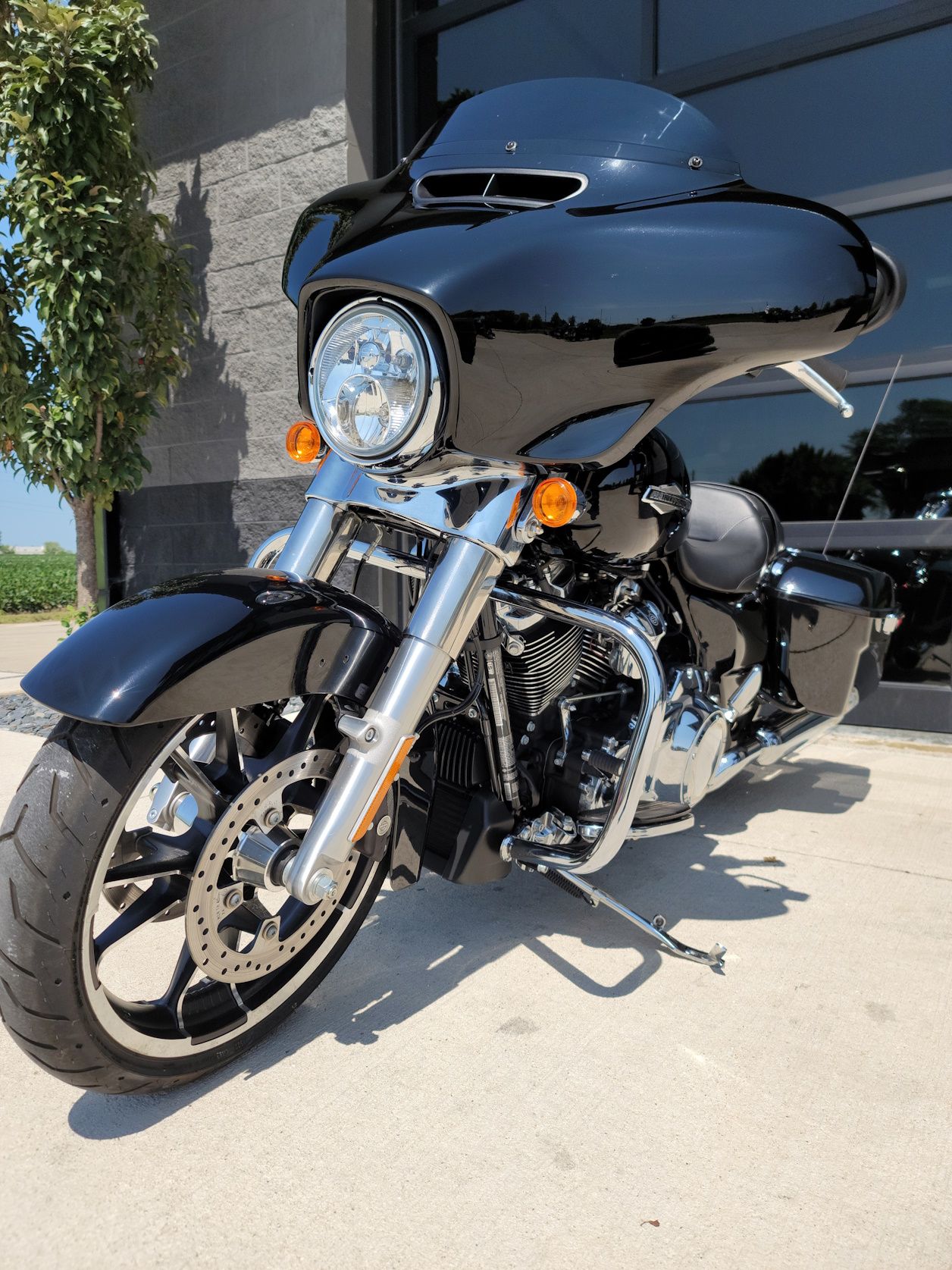 2022 Harley-Davidson Street Glide® in Kenosha, Wisconsin - Photo 4