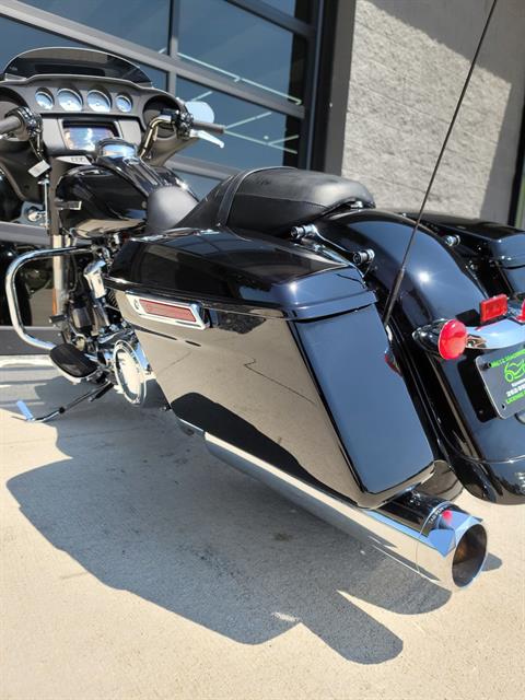 2022 Harley-Davidson Street Glide® in Kenosha, Wisconsin - Photo 5
