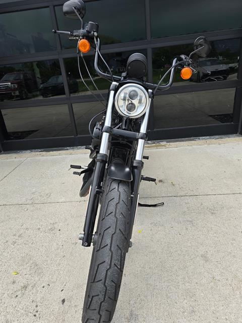 2019 Harley-Davidson Iron 883™ in Kenosha, Wisconsin - Photo 4