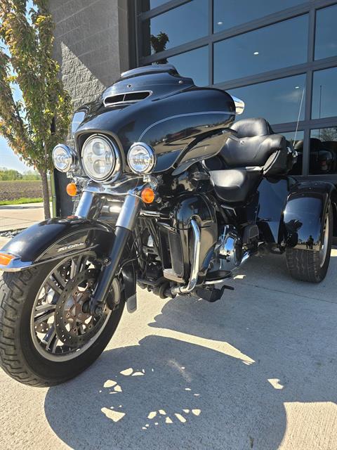 2014 Harley-Davidson Tri Glide® Ultra in Kenosha, Wisconsin - Photo 5