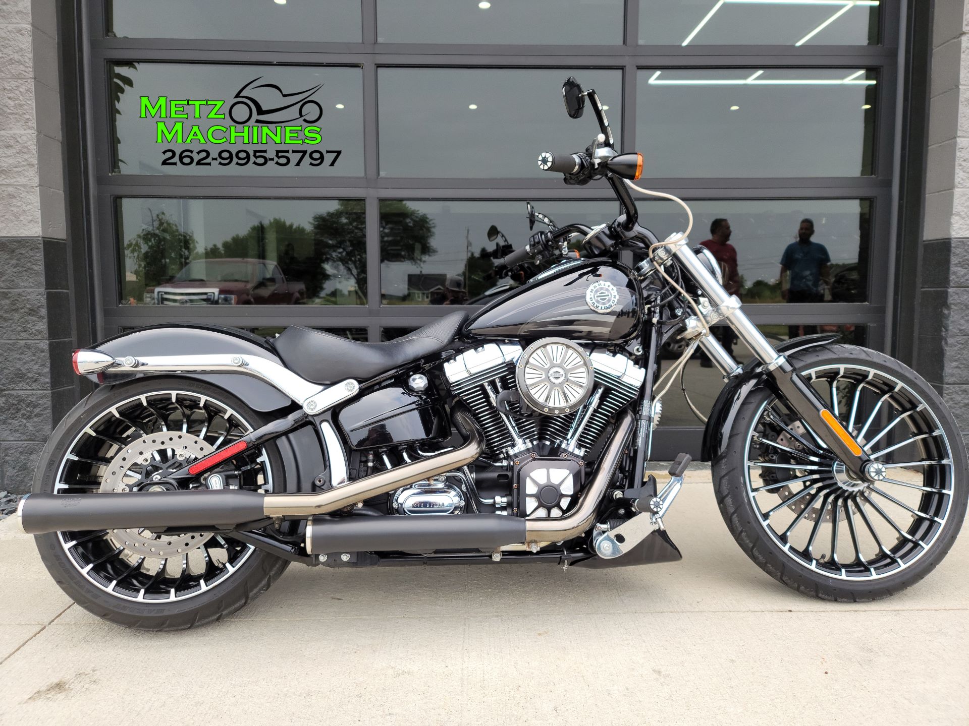 2016 Harley-Davidson Breakout® in Kenosha, Wisconsin - Photo 1
