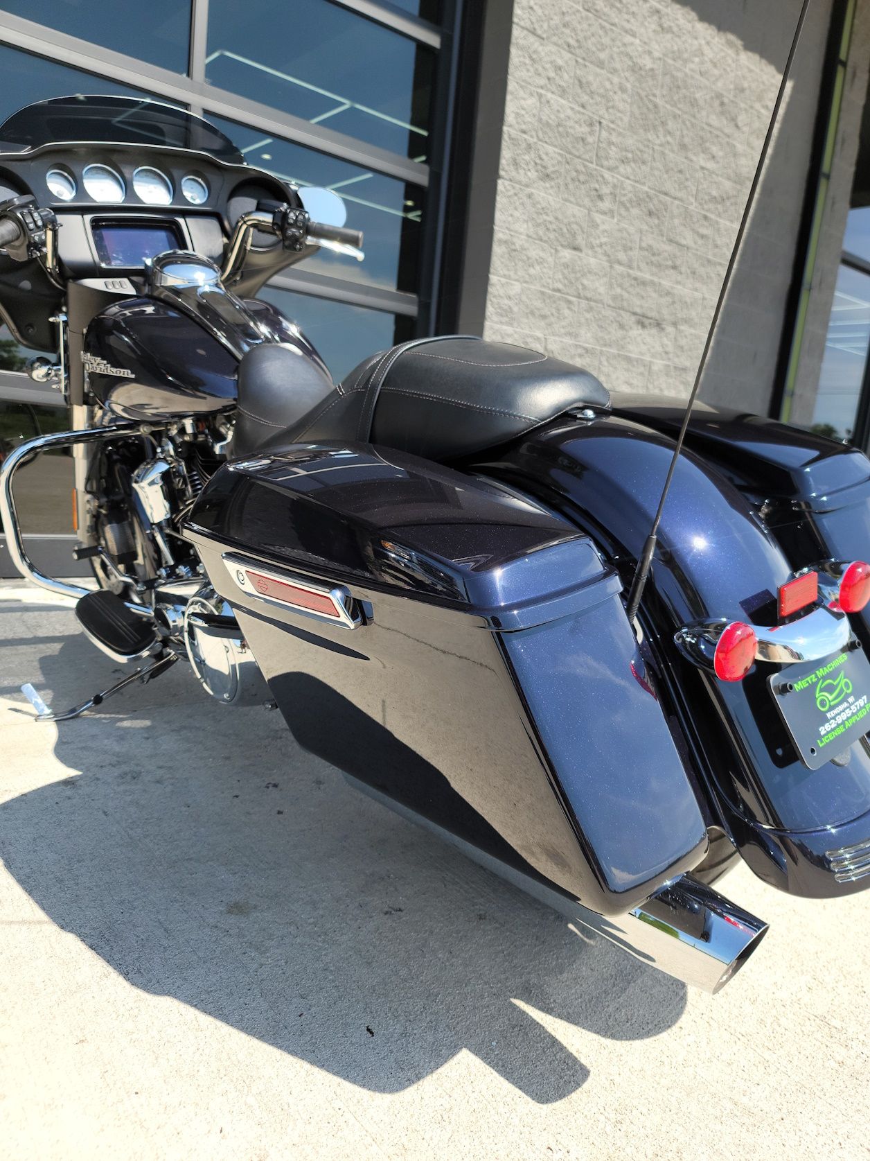 2020 Harley-Davidson Street Glide® in Kenosha, Wisconsin - Photo 6