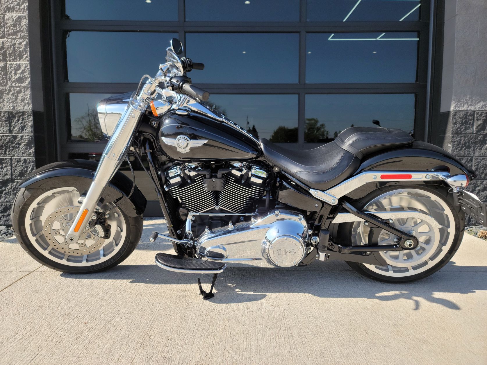 2021 Harley-Davidson Fat Boy® 114 in Kenosha, Wisconsin - Photo 2