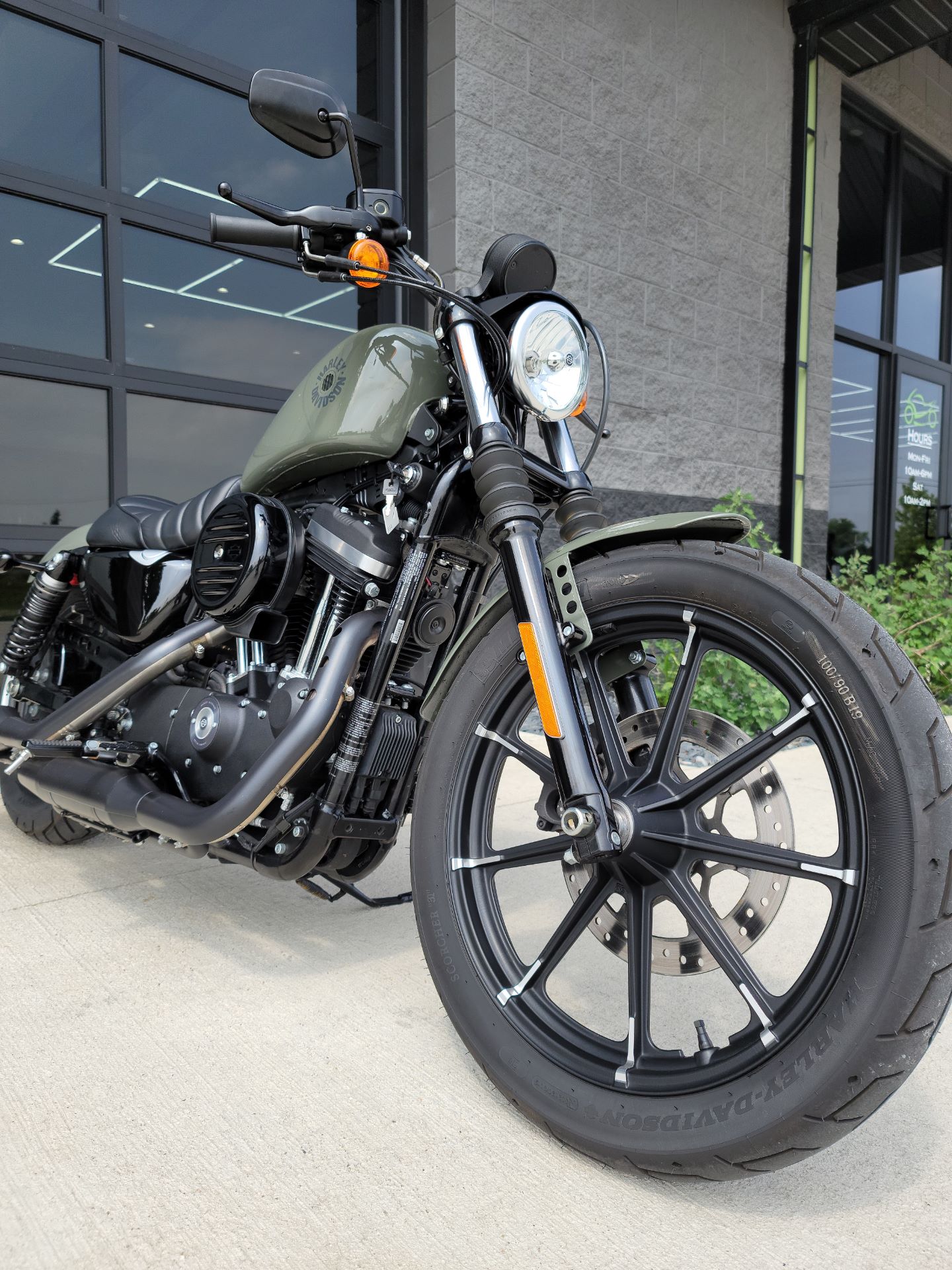 2021 Harley-Davidson Iron 883™ in Kenosha, Wisconsin - Photo 3