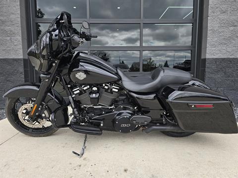 2021 Harley-Davidson Street Glide® Special in Kenosha, Wisconsin - Photo 2