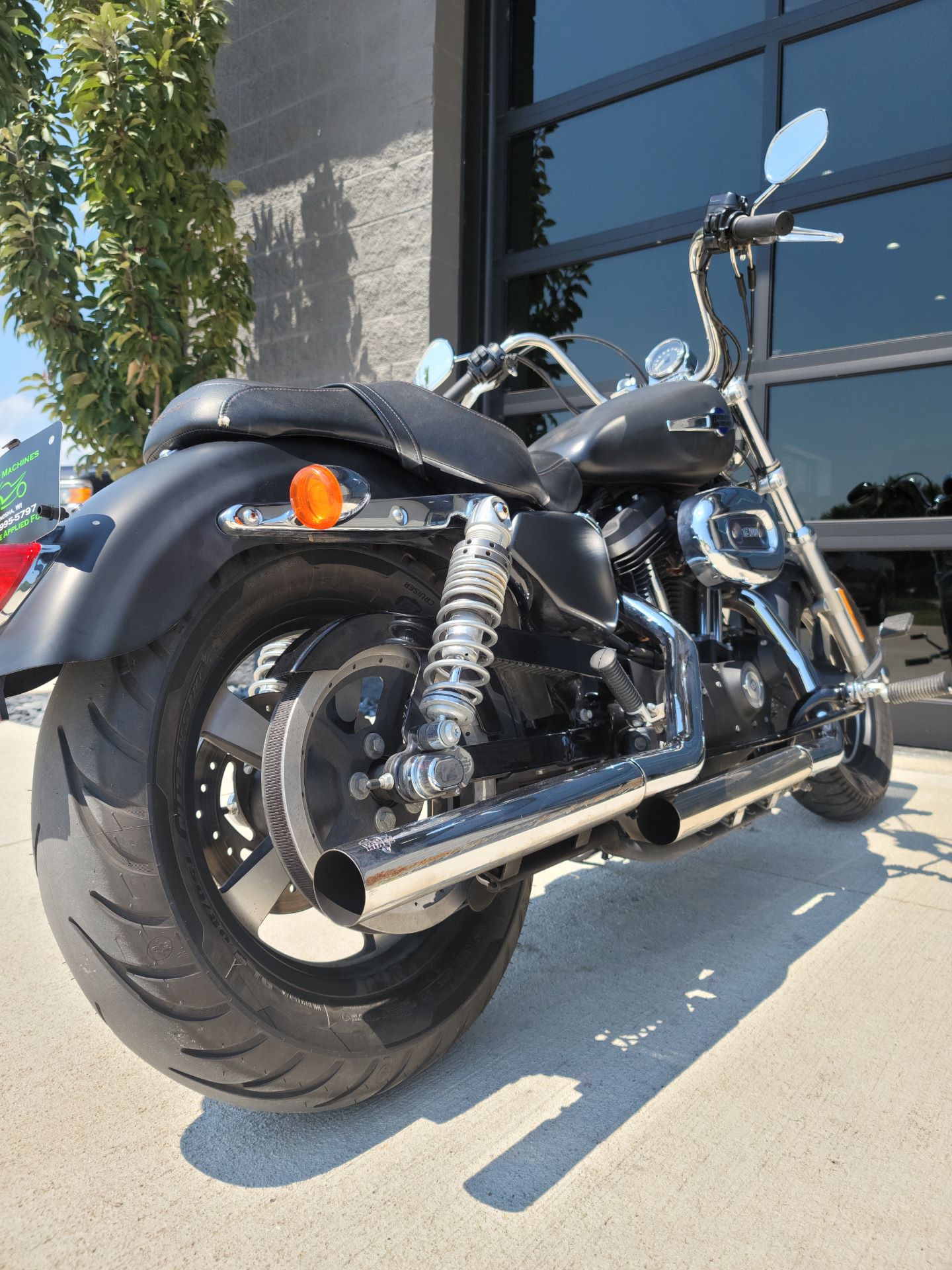 2016 Harley-Davidson 1200 Custom in Kenosha, Wisconsin - Photo 8