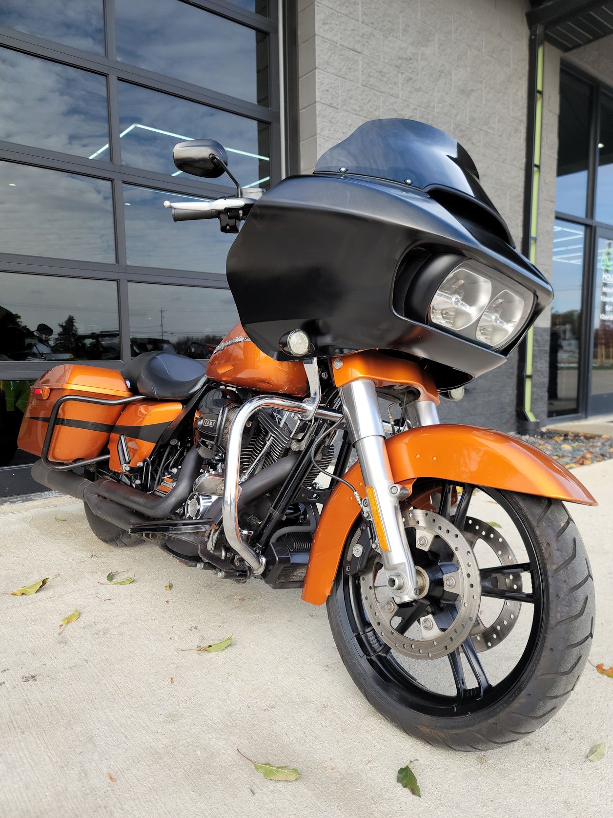 2015 Harley-Davidson Road Glide® Special in Kenosha, Wisconsin - Photo 3
