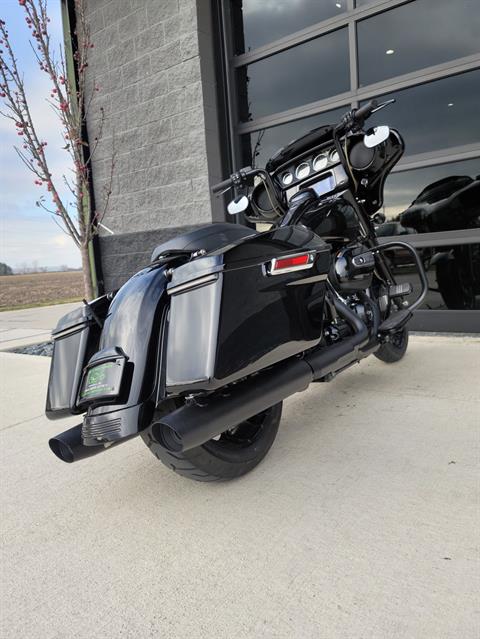 2020 Harley-Davidson Street Glide® Special in Kenosha, Wisconsin - Photo 8