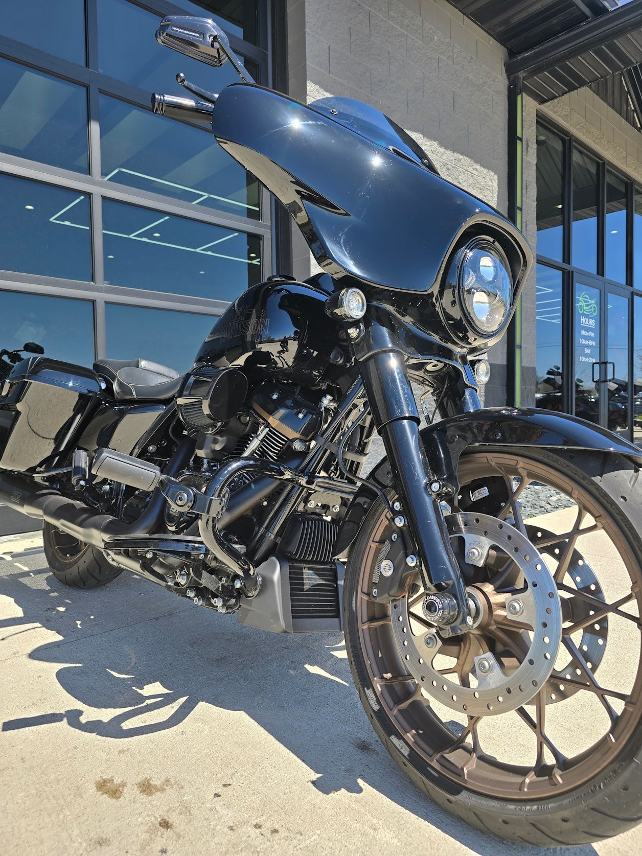 2023 Harley-Davidson Street Glide® ST in Kenosha, Wisconsin - Photo 3