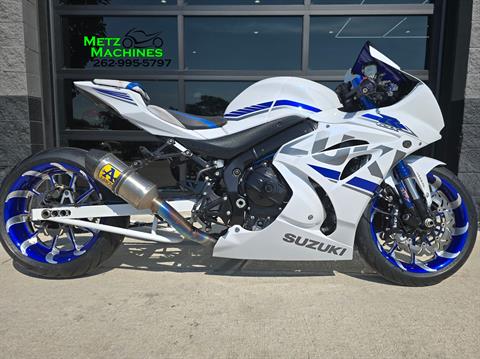 2018 Suzuki GSX-R1000R in Kenosha, Wisconsin - Photo 1