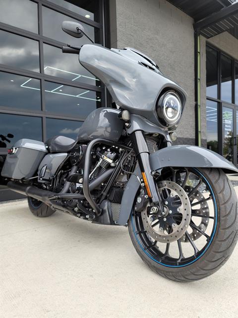 2019 Harley-Davidson Street Glide® Special in Kenosha, Wisconsin - Photo 3