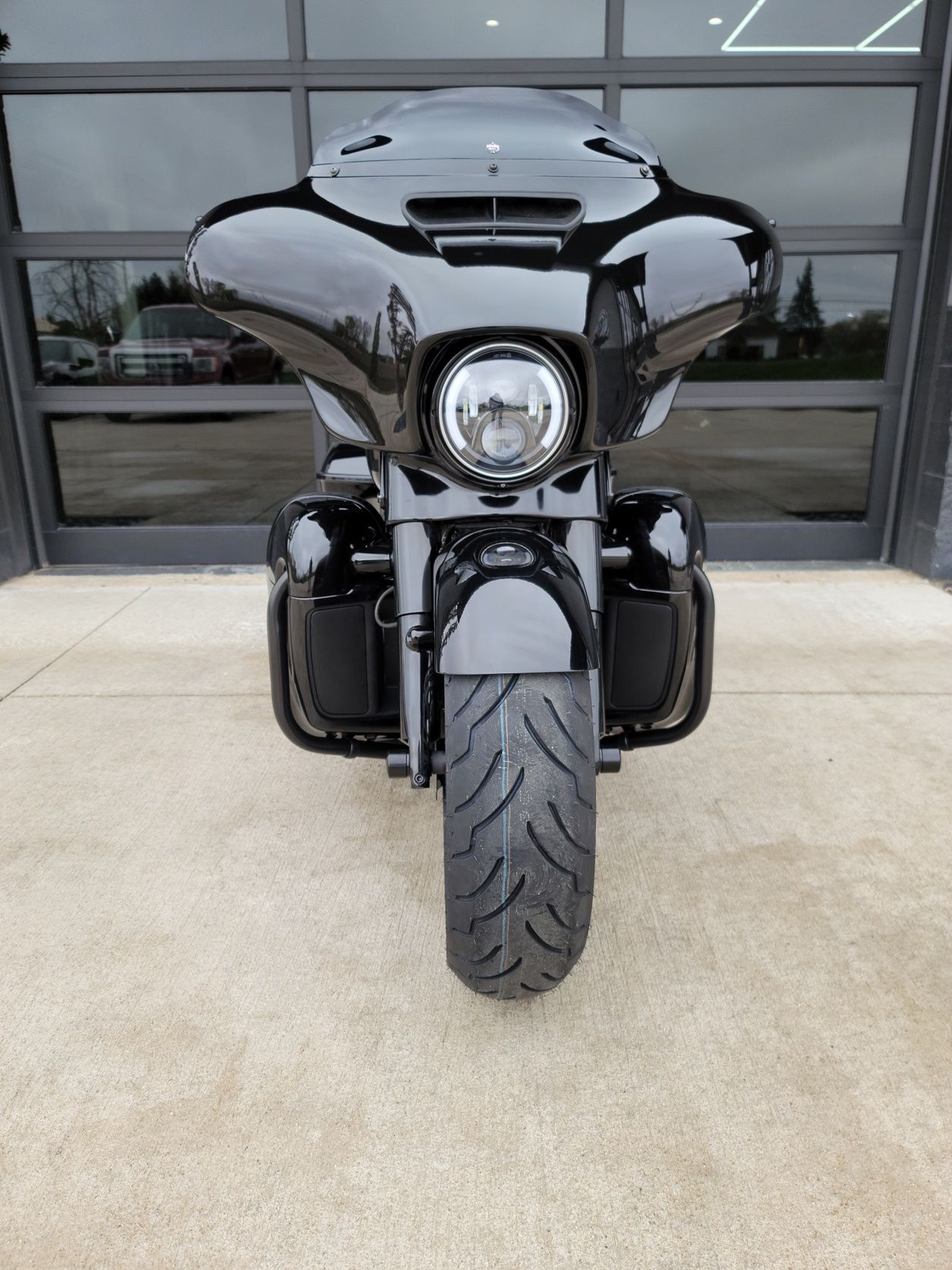 2014 Harley-Davidson Electra Glide® Ultra Classic® in Kenosha, Wisconsin - Photo 4