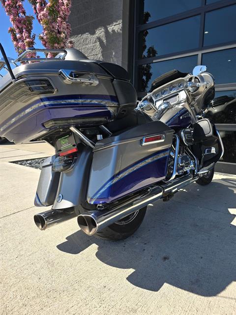 2016 Harley-Davidson CVO™ Limited in Kenosha, Wisconsin - Photo 8